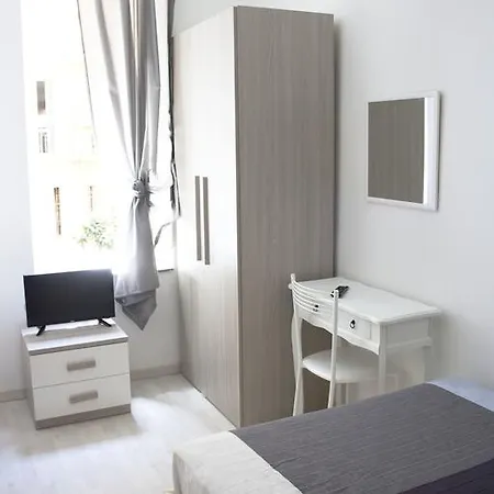 Gasthuis Cosmopolitan - Termini Suites Rome